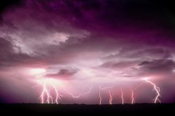 lightning-simpson-desert