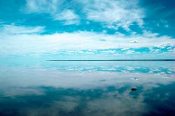 lake-amadeus