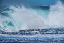 ocen-waves-coffin-bay-sa