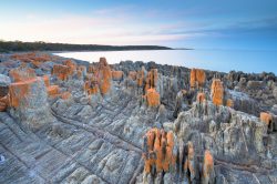 weathered-rocks-lincoln-national-park-sa